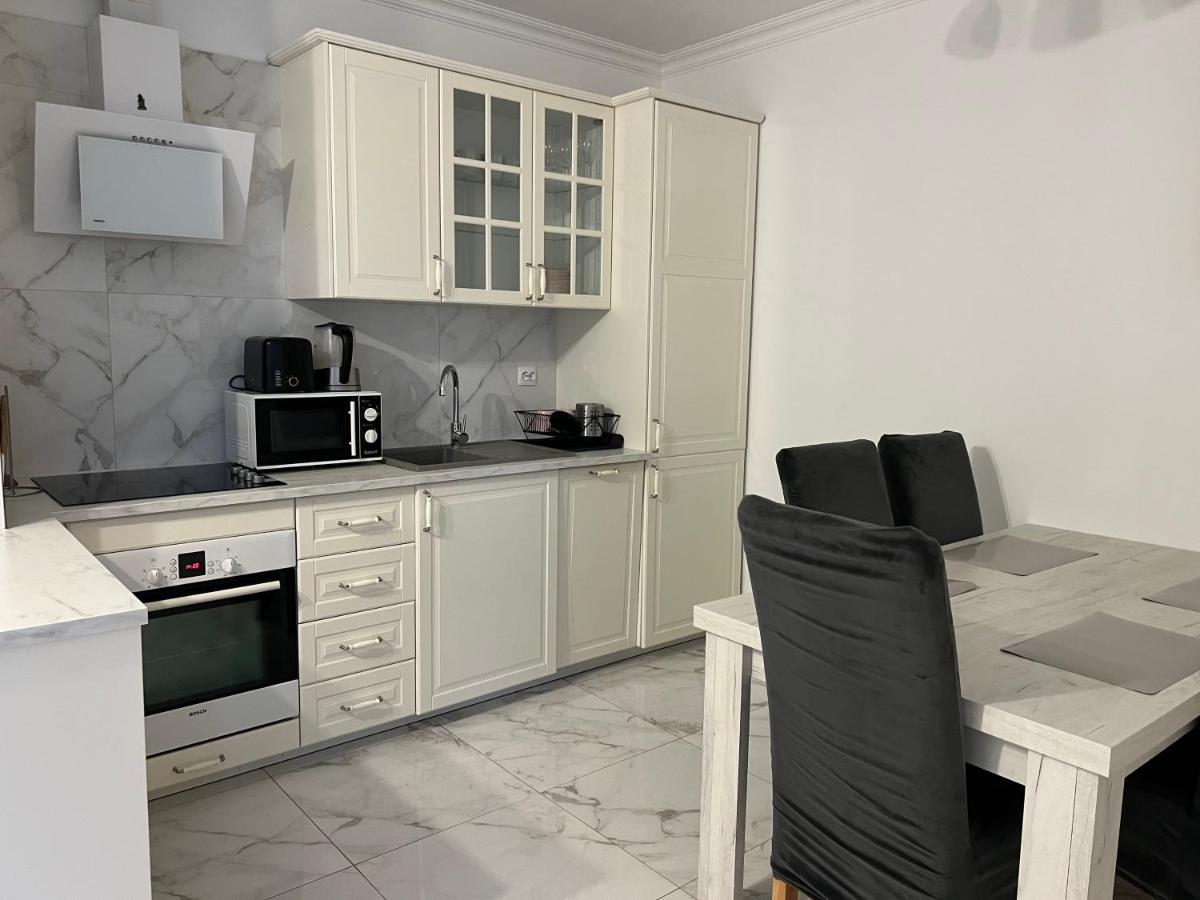 شقة Apartament Cyprysowa-Lotnisko وارسو المظهر الخارجي الصورة